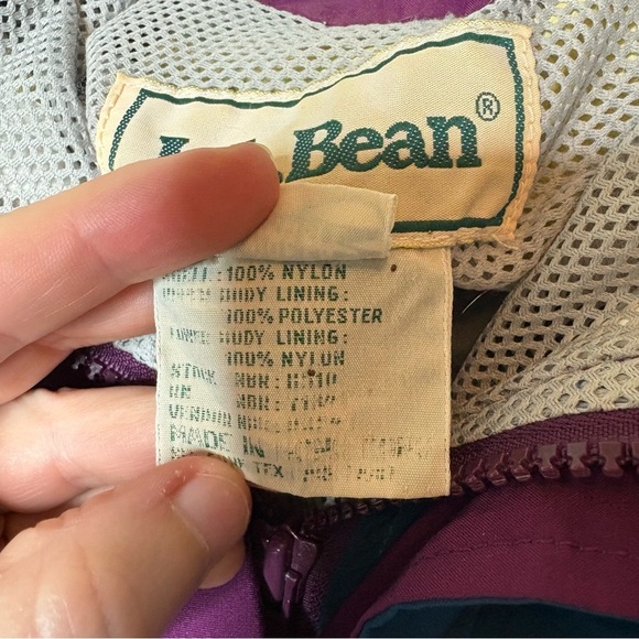 Vintage L.L. Bean Women's Blue and Purple  Rain Jacket Women's Small - Picture 6 of 11